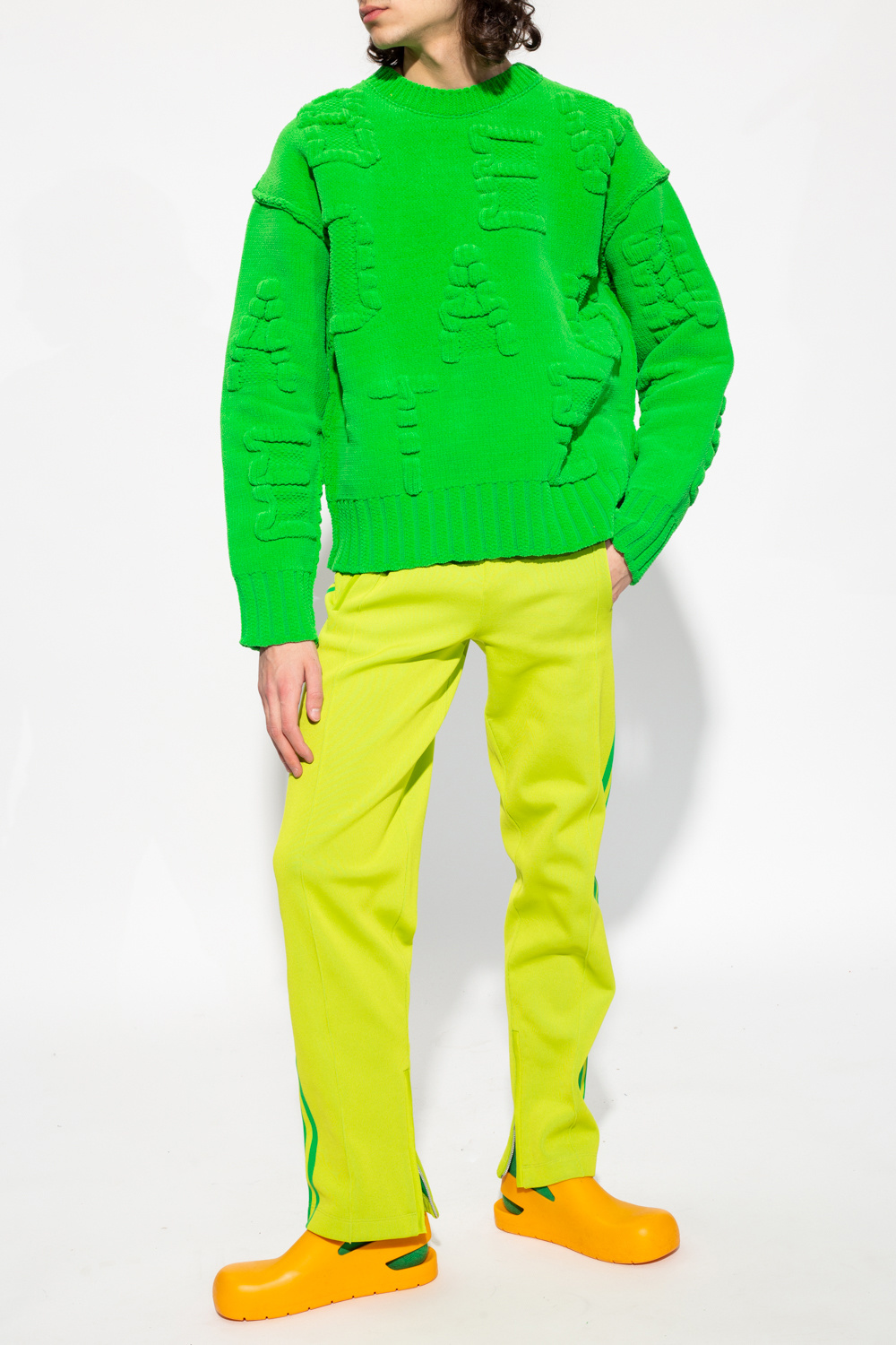 【送料&関税込】Bottega Veneta Acid Green Viscose Blend Swea Bottega Veneta Padded Cassette Bag | H.Lorenzo